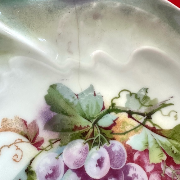 Elegant Grape Design Decorative Bowl - Picture 2 of 5